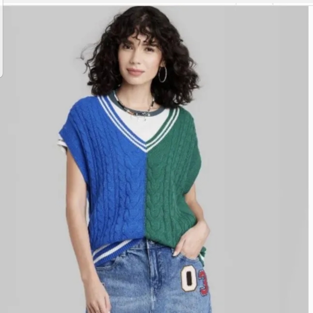 NWT$26 Women Cable Knit Sweater Vest Wide Fable